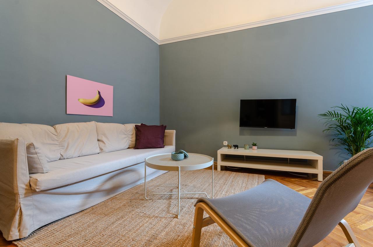 Savory Apartments Budapest Esterno foto