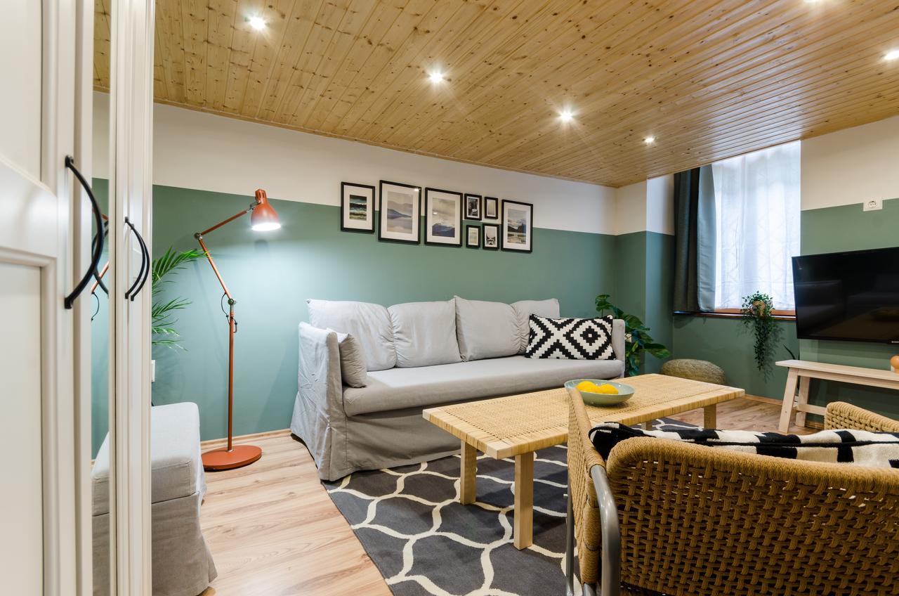 Savory Apartments Budapest Esterno foto